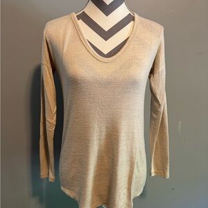 Abercrombie & Fitch Beige Long Sleeve Tee
